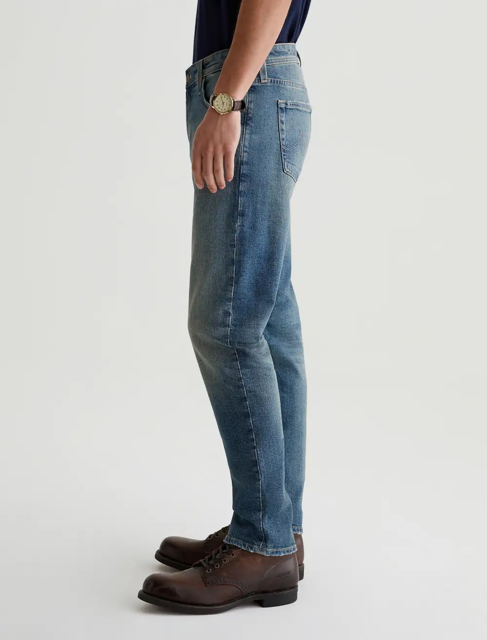 Men's Modern Slim Mid Rise Vintage Finish Jeans