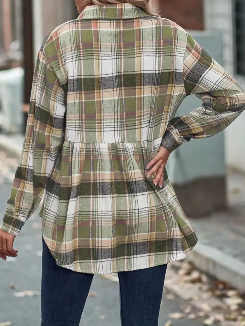 Everyday Plaid Button Down Long Sleeve Shirt