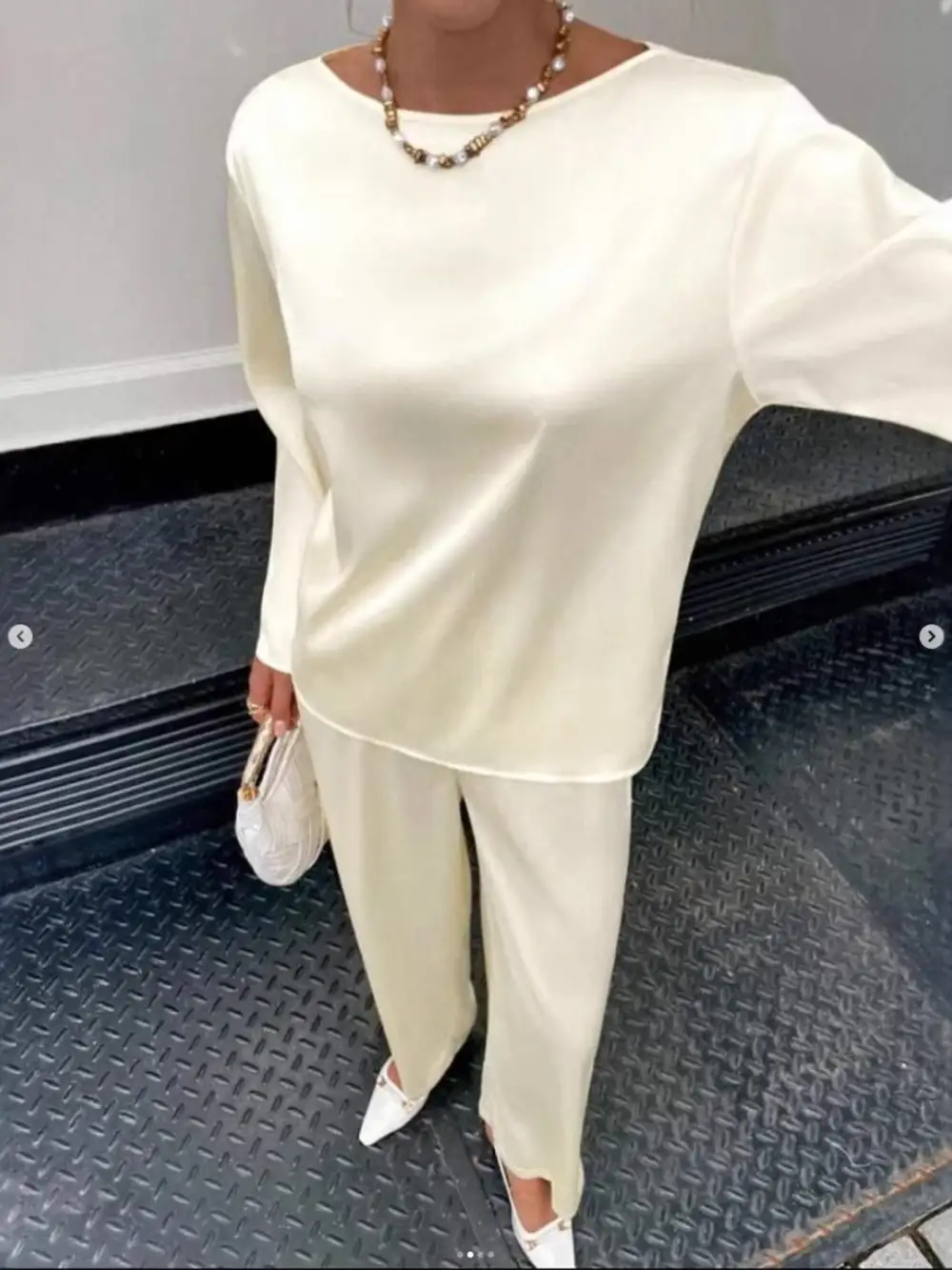 Classic Round Neck Long Sleeve Top and Pants Set