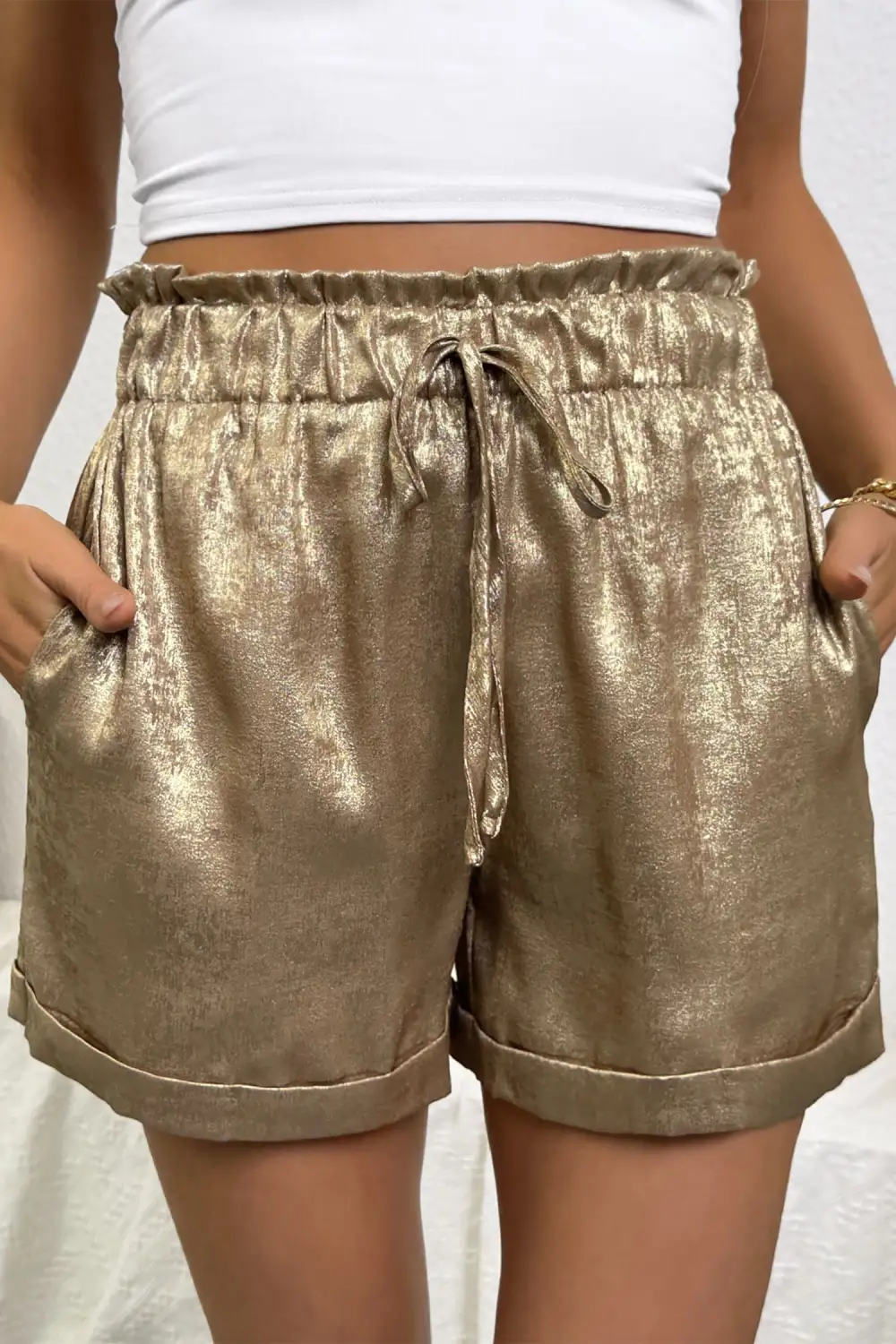 Elastic Waist Drawstring Cuffed Hem Casual Shorts