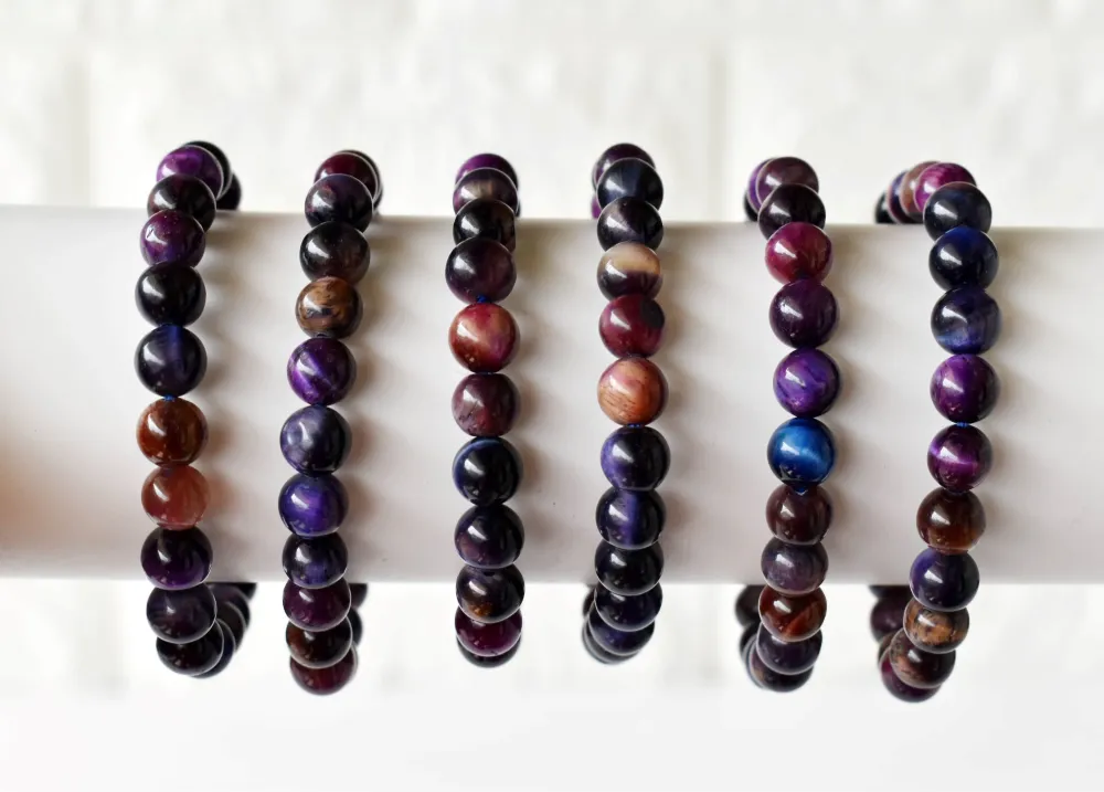 Modern Casual Bracelet Detail