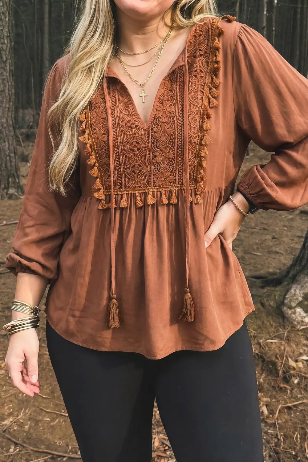 Women's Embroidered V Neck Long Sleeve Top