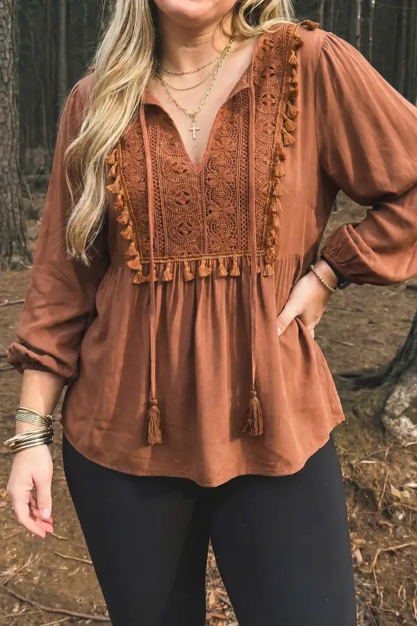 Women's Embroidered V Neck Long Sleeve Top