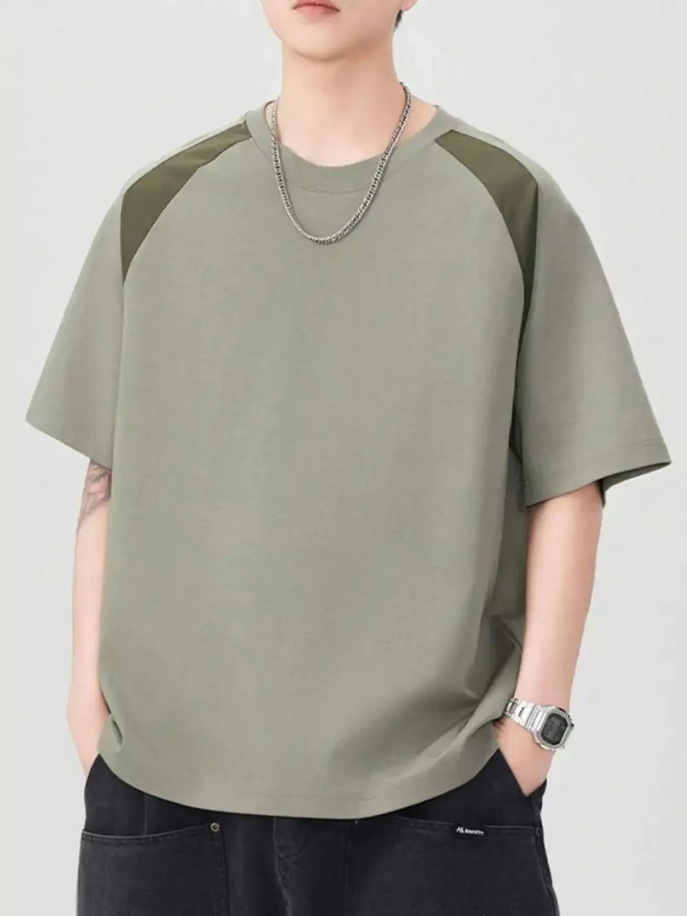 Contrast Round Neck Short Sleeve T-Shirt