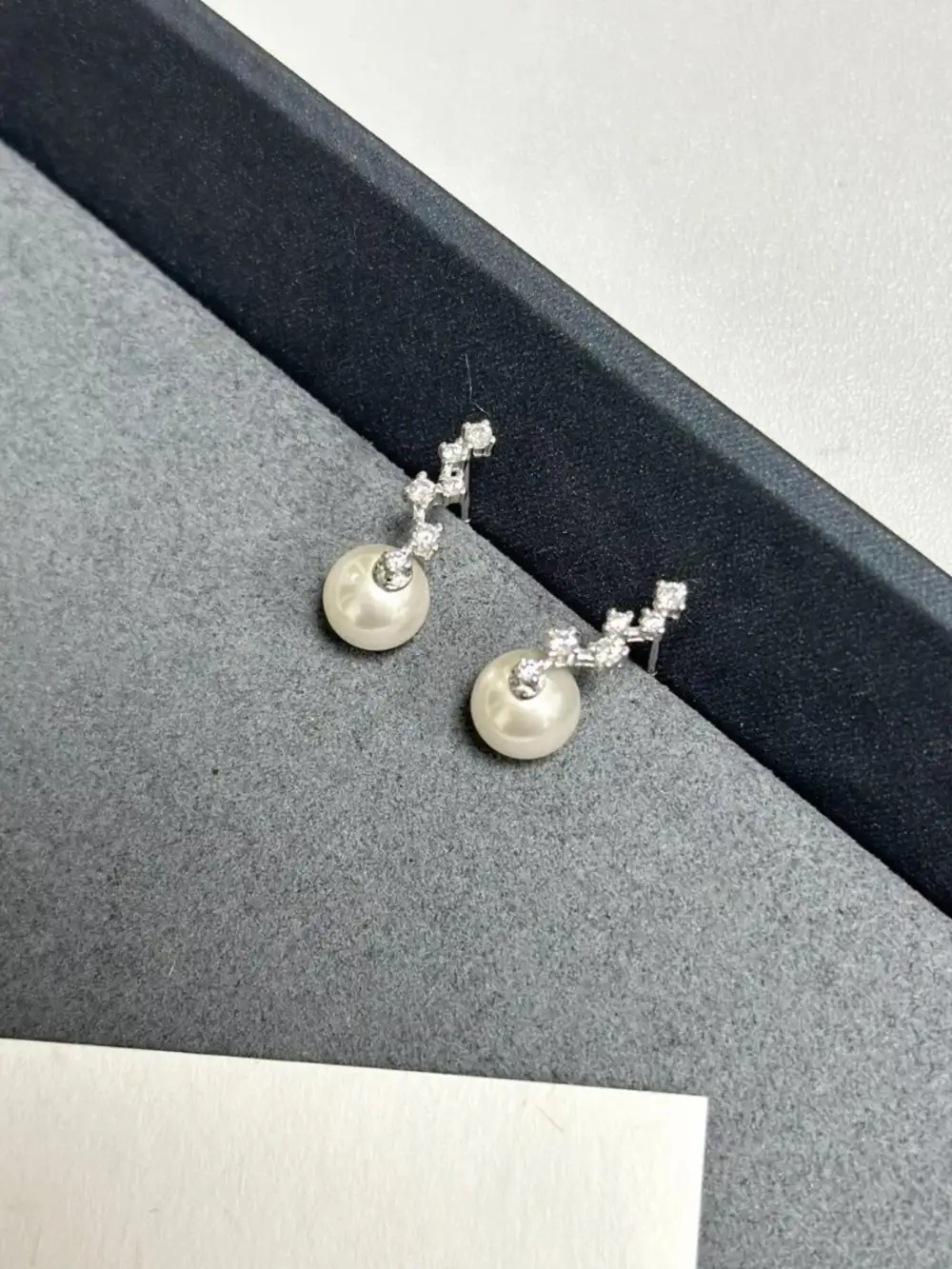 Sterling Silver Zircon Earrings