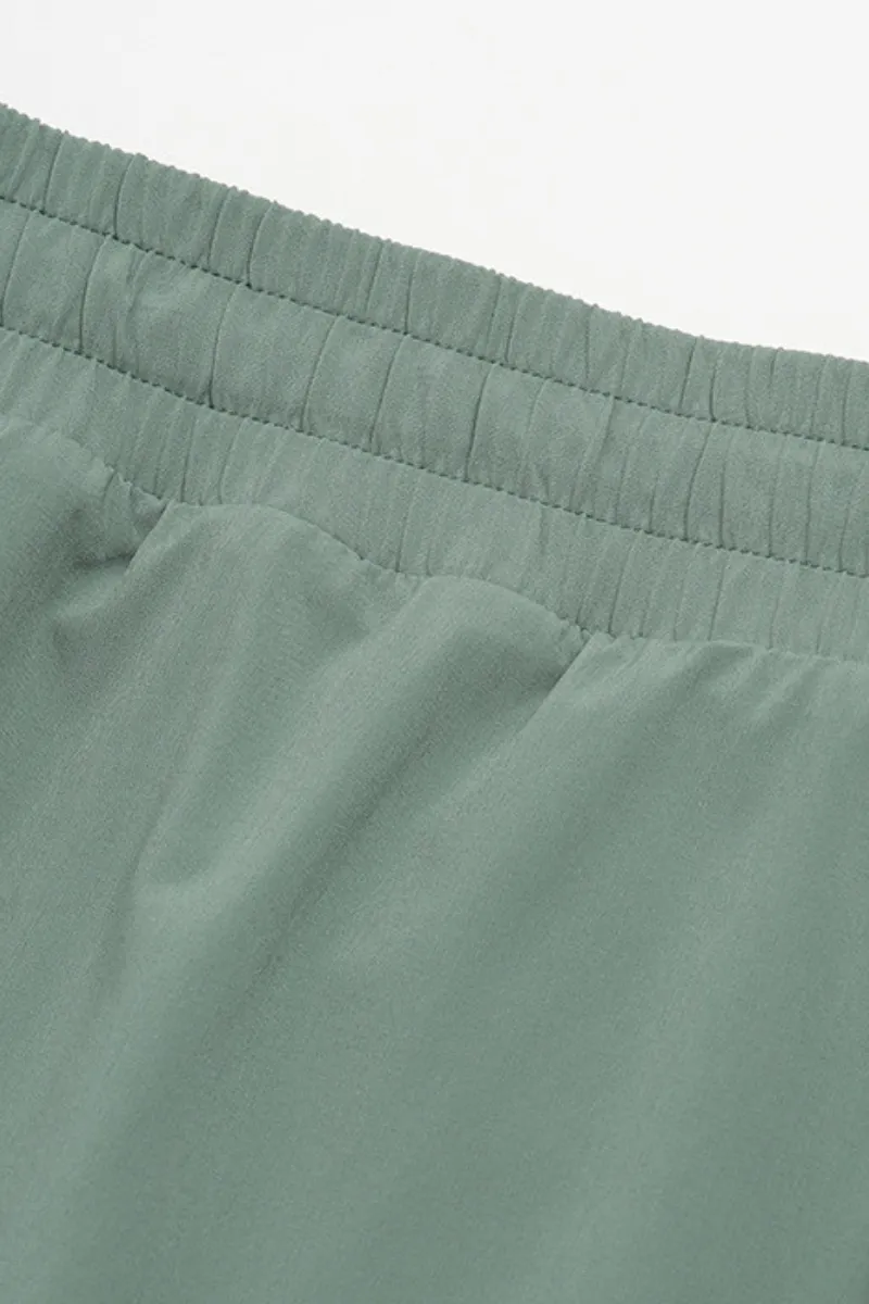 Breathable Drawstring Side Pocket Athletic Shorts