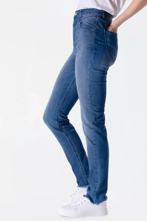 C Sania High Rise Slim Mum