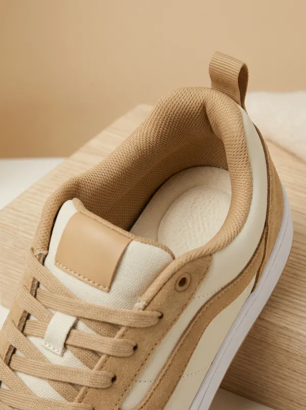Perforated Lace-Up Women's Low-Top Skate Sneakers