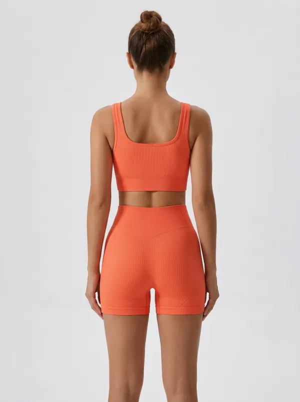 Weekend Ribbed Texture Seamless Design Activewear Women's Tank Top And Sports Shorts Set