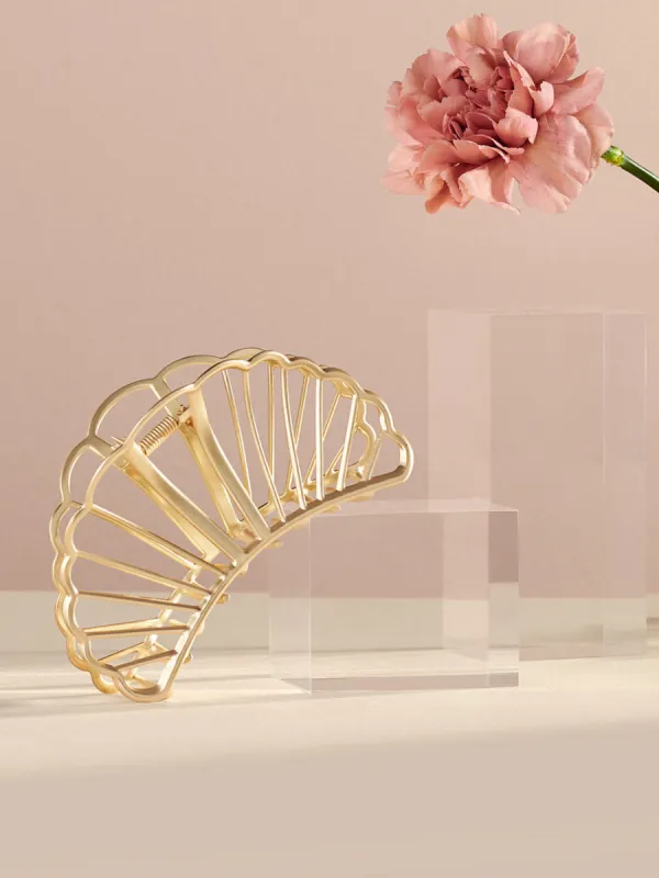 Fan-Shaped Hair Claw
