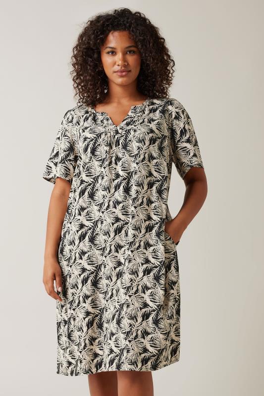 Black Tropical Print Linen Dress detail 1