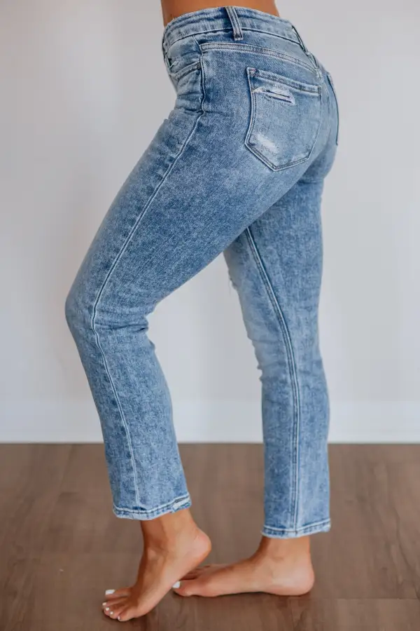Women's High Rise Straight Leg Stretch Denim Jeans