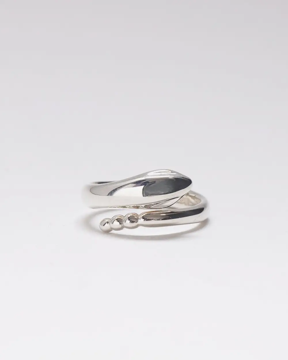 Refined Snake Ring