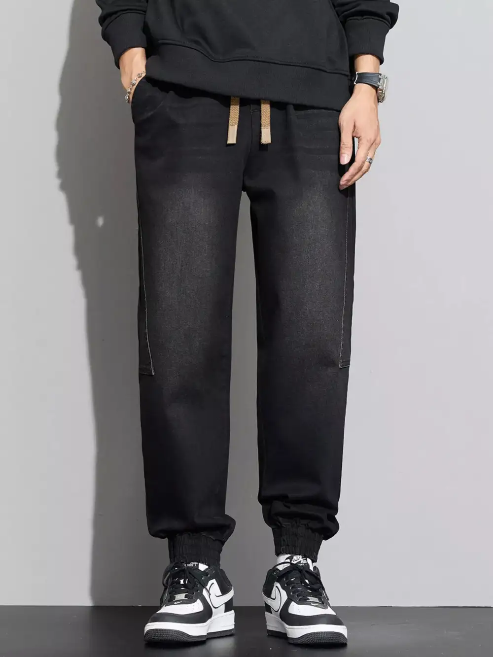 Casual Tapered Denim Pants