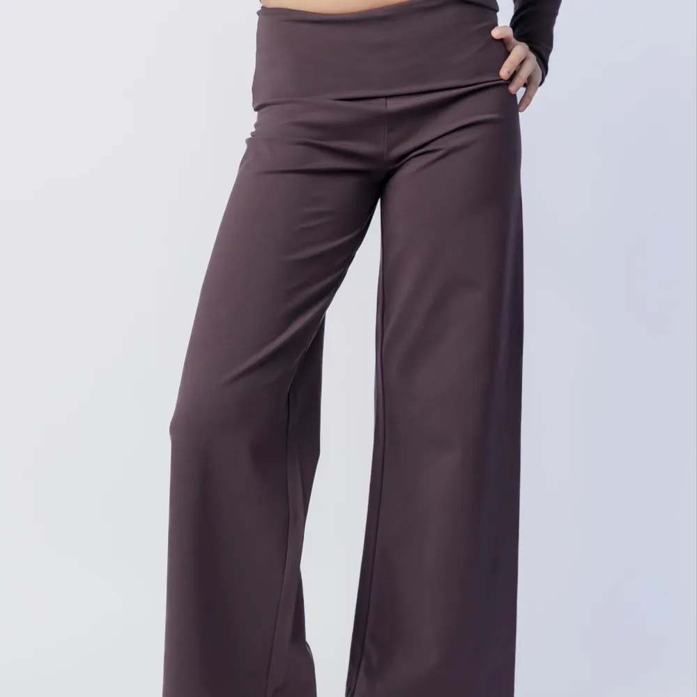 Straight Leg Flow Pants