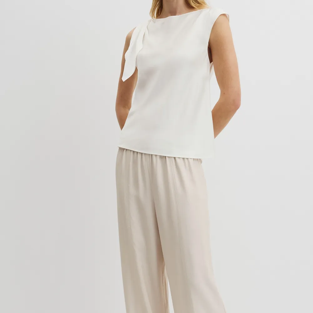 Women's Easy Fit Classic Shirt