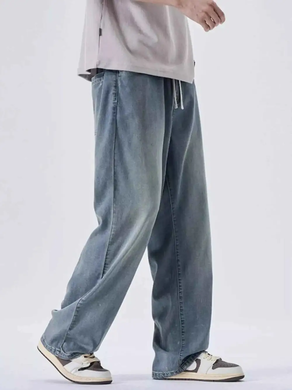 Modern Wide Leg Jeans