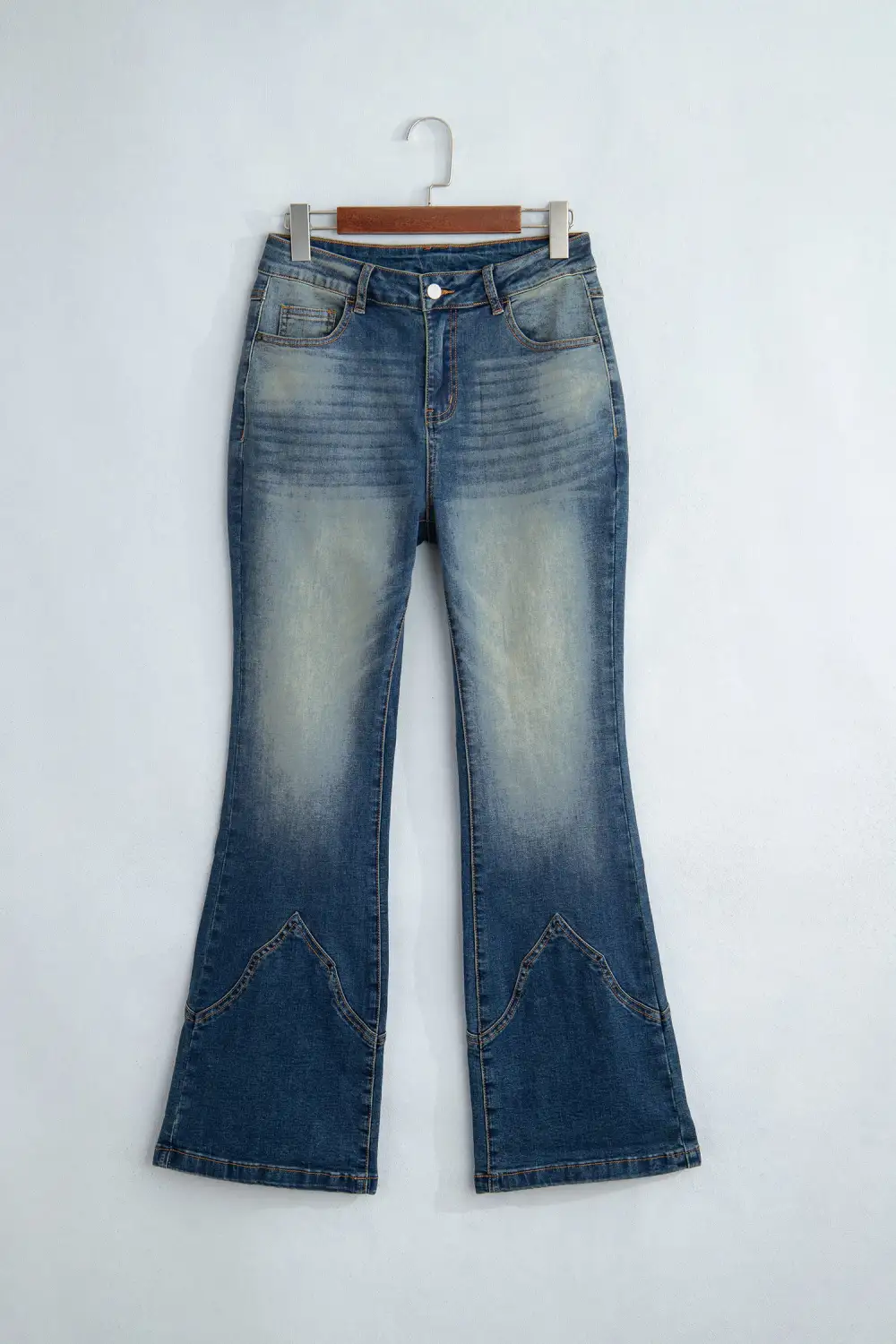 Women's Pocket Detail Flare Leg Jeans