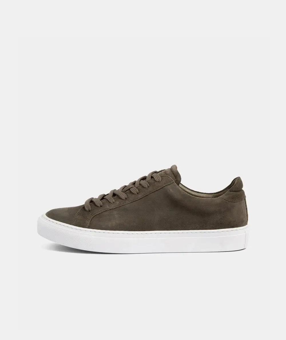 Everyday Relaxed Casual Suede Sneakers