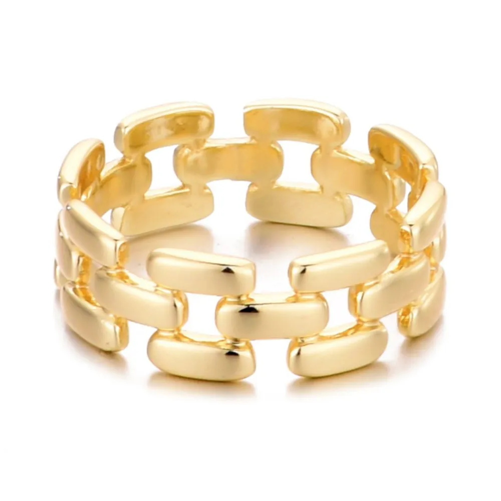 Polished Band Fashion Ring