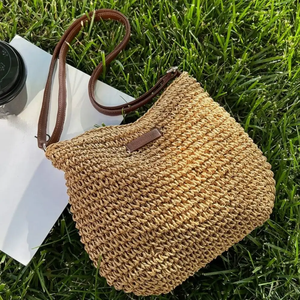 Smooth Smooth Shoulder Bag