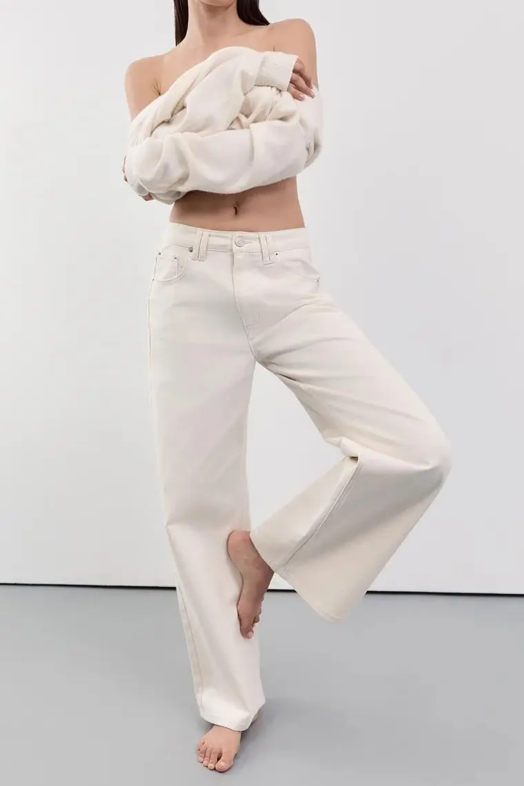 CREAM SLOUCHY JEAN