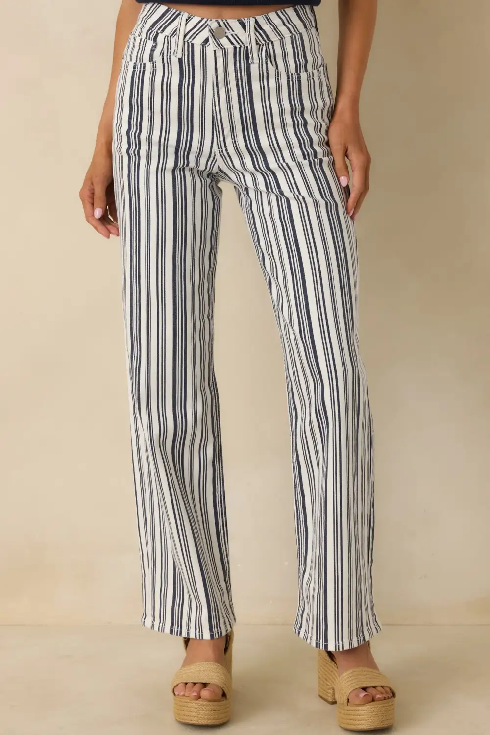 Relaxed Style Wide Leg Pants