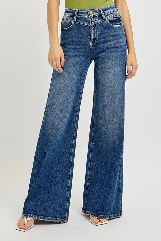 Signature High Rise Jeans