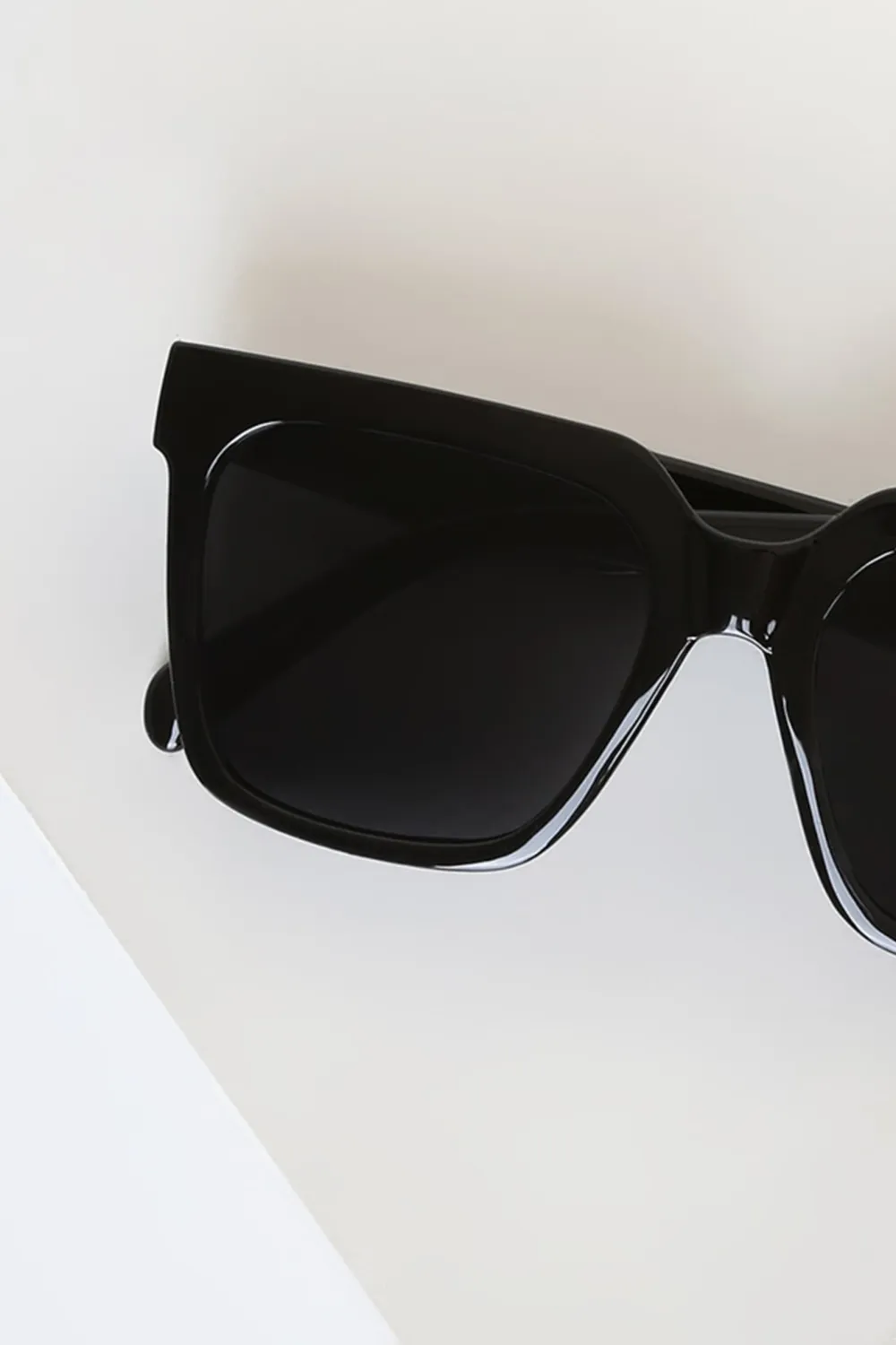 Classic All-Match Black Sunglasses