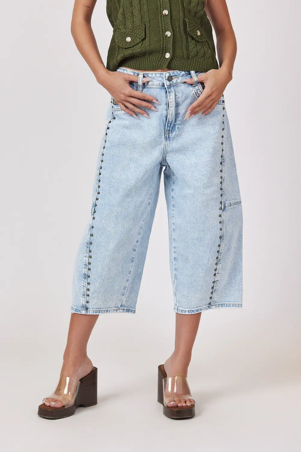 Studded Washed Jeans