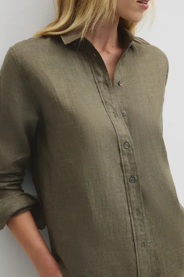 Women's Refined Linen Shirt