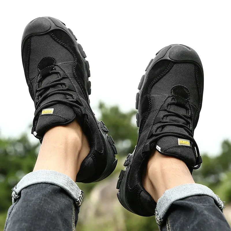 Men's Reinforced Outdoor Trail Shoes