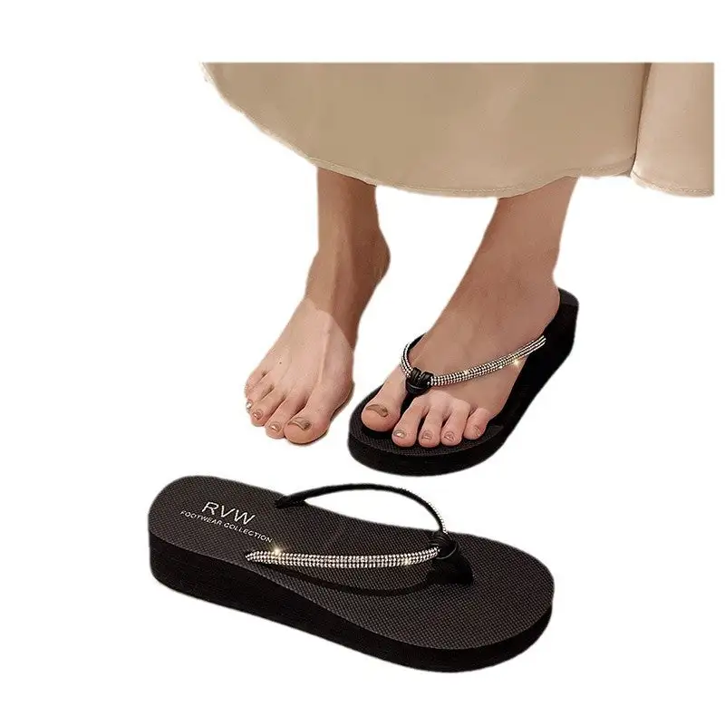 Lounge Slide Sandals