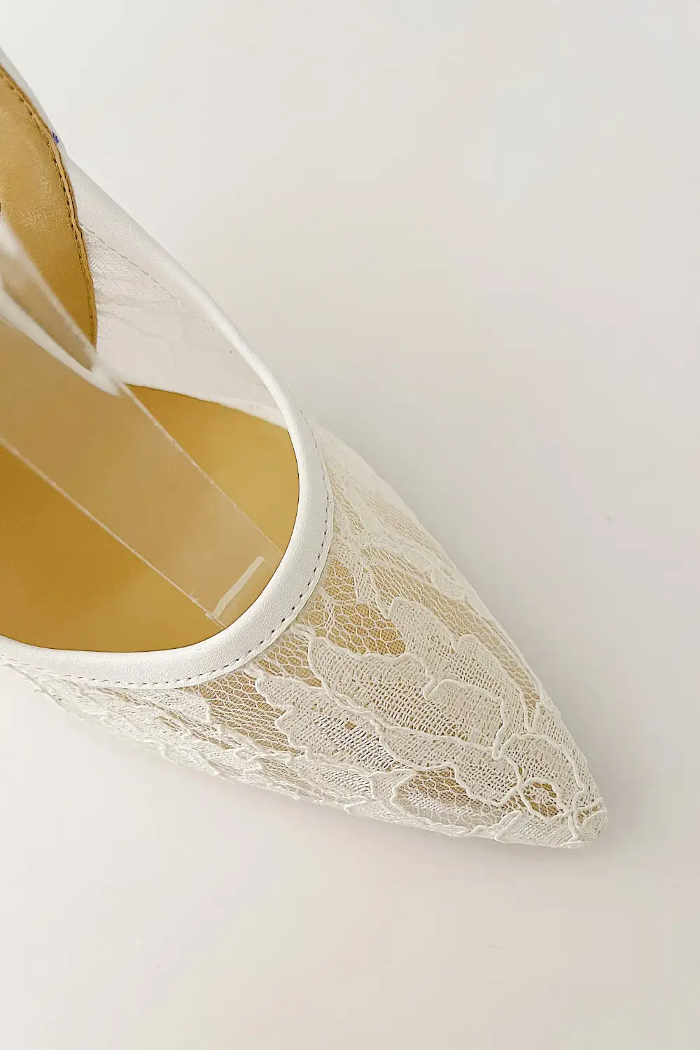 Lace Pointed Slingback High Heeled