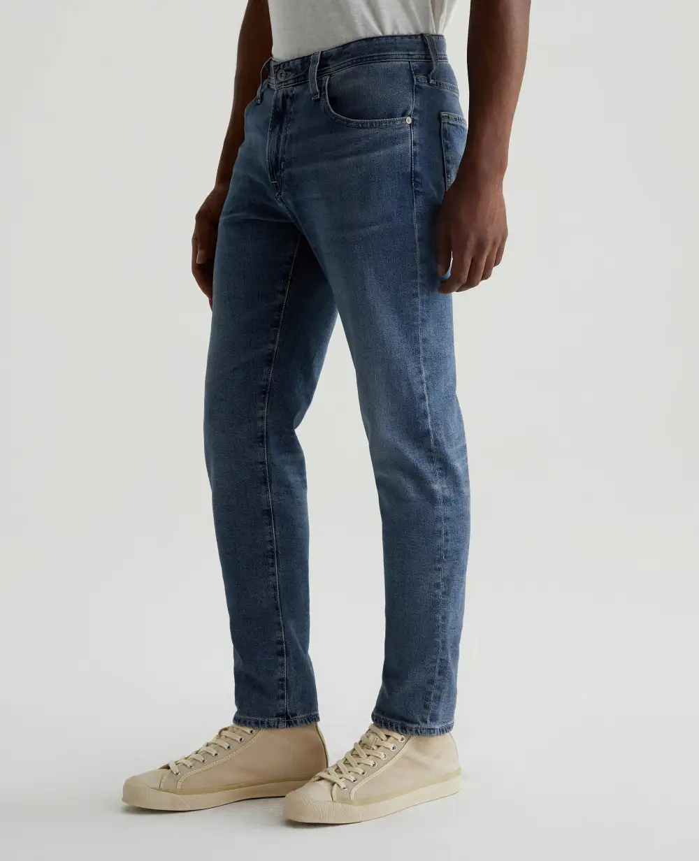 Men's Modern Slim Mid Rise Faded Jeans