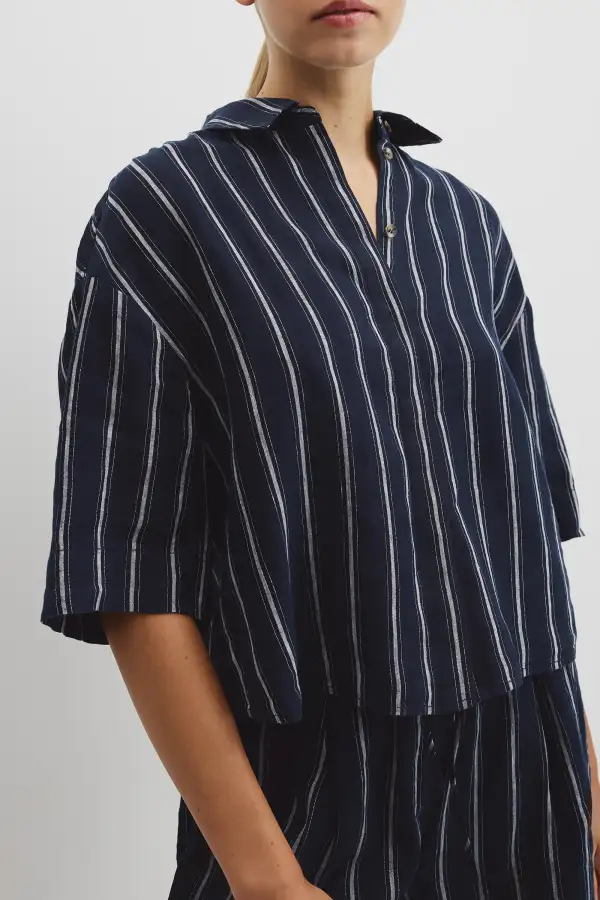 Women's Classic Linen Shirt