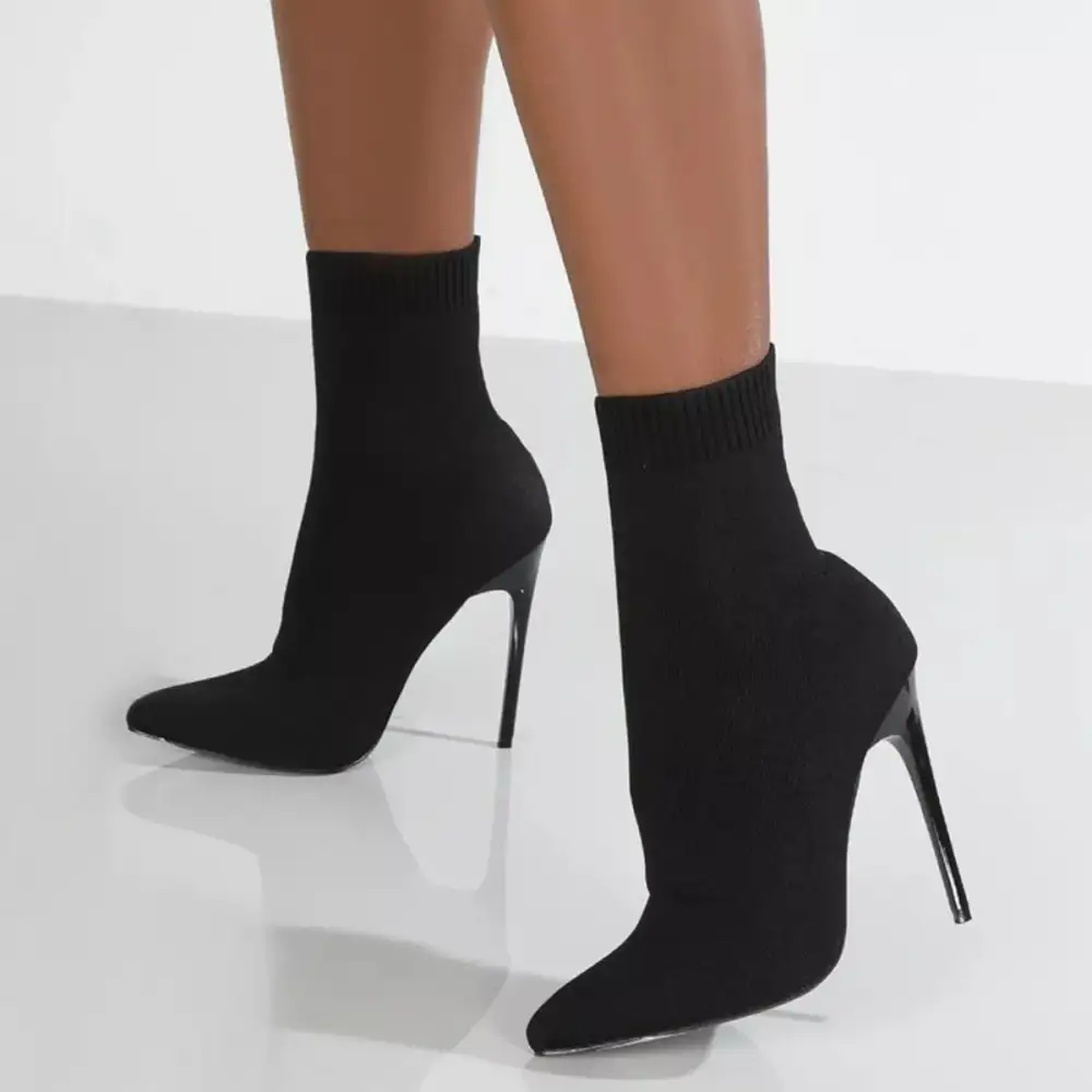 Relaxed Point Toe Stiletto Boots