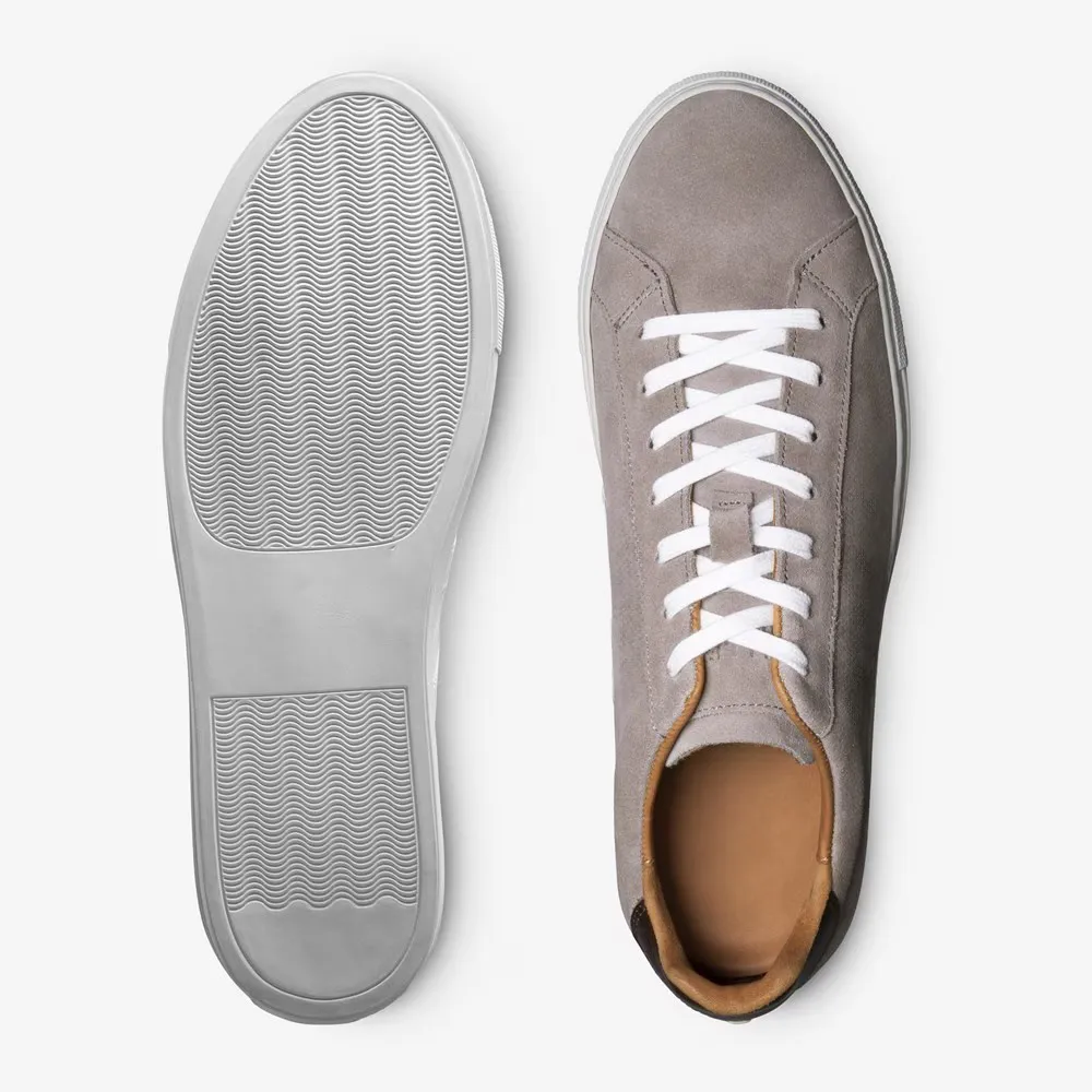 Casual Style Center Court Lace-up Sneaker