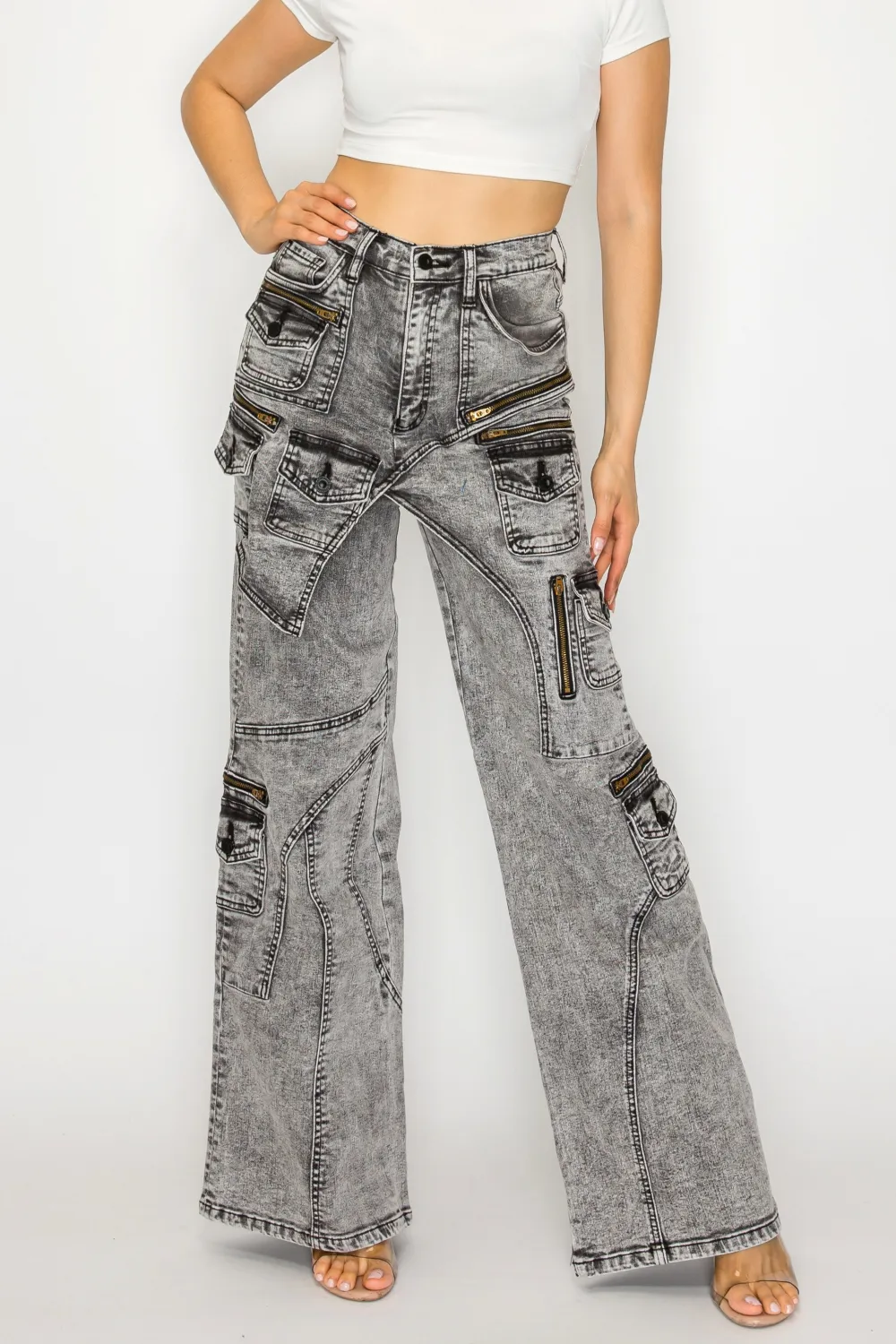 Multi-Pocket Wide-Leg Cargo Jeans