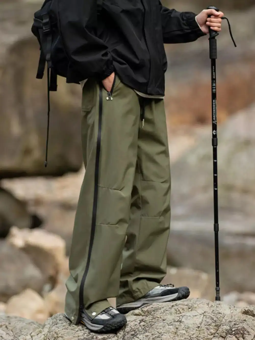 Outdoor Tactical Cargo Pants with Multiple Pockets