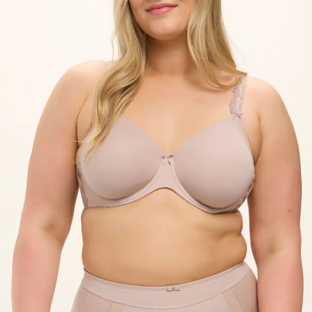 Women's Spacer Molded Smoothing Bra