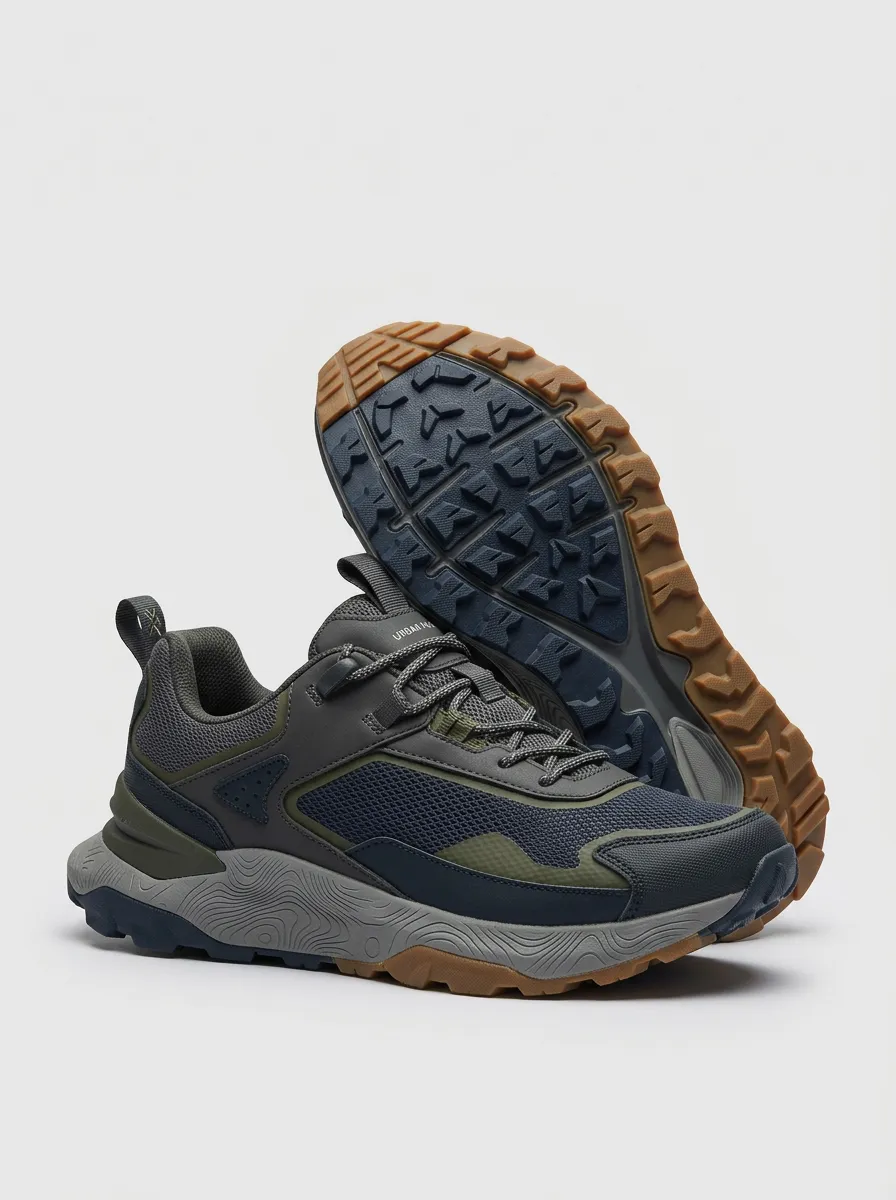 Trail-Running Hiking-Inspired Casual Sneakers