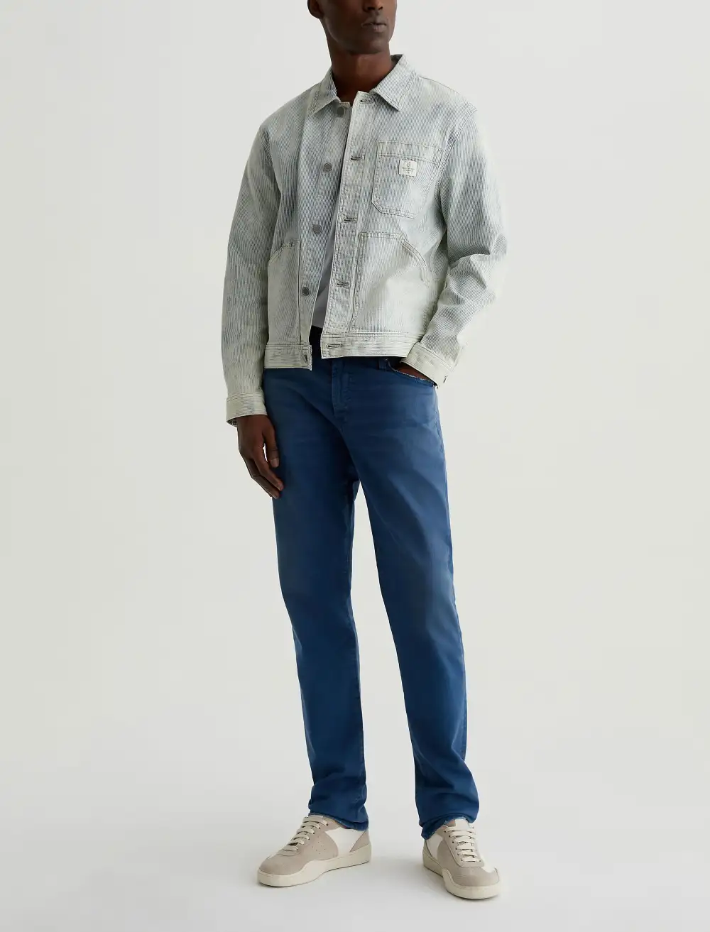Men's Modern Slim Zip Fly Distressed Jeans