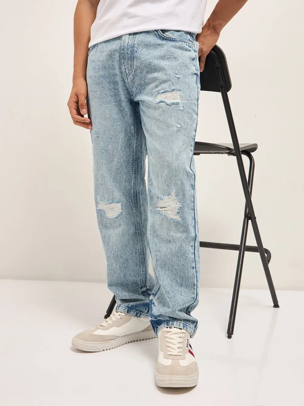 Layer Friendly Stretch Pocket Lightweight Jeans