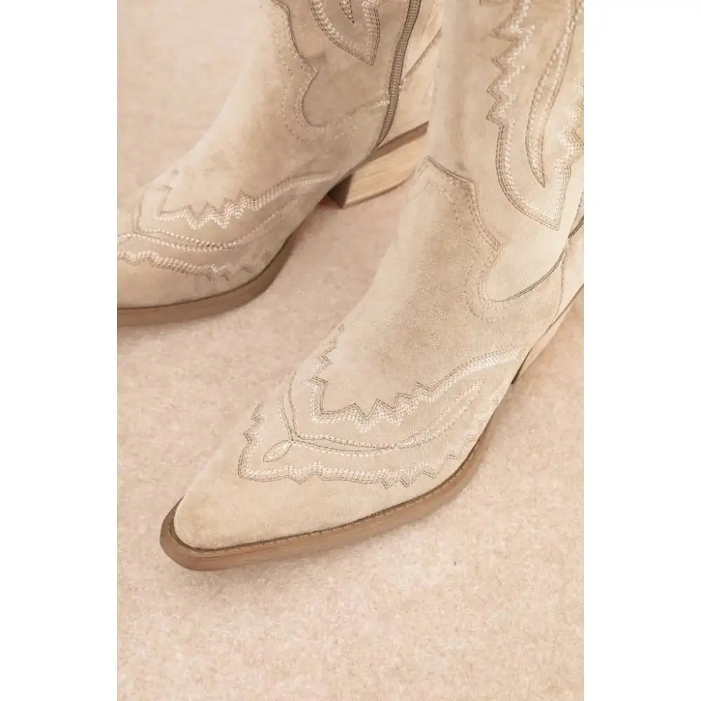 Tess Classic Western Stitching Tall Boots