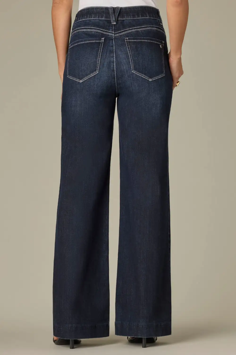 Everyday   Double Side Seam Stitch Detail Petite Jeans