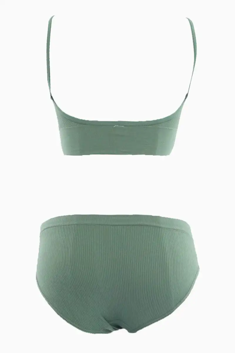 Detailed Seamless Lingerie Set