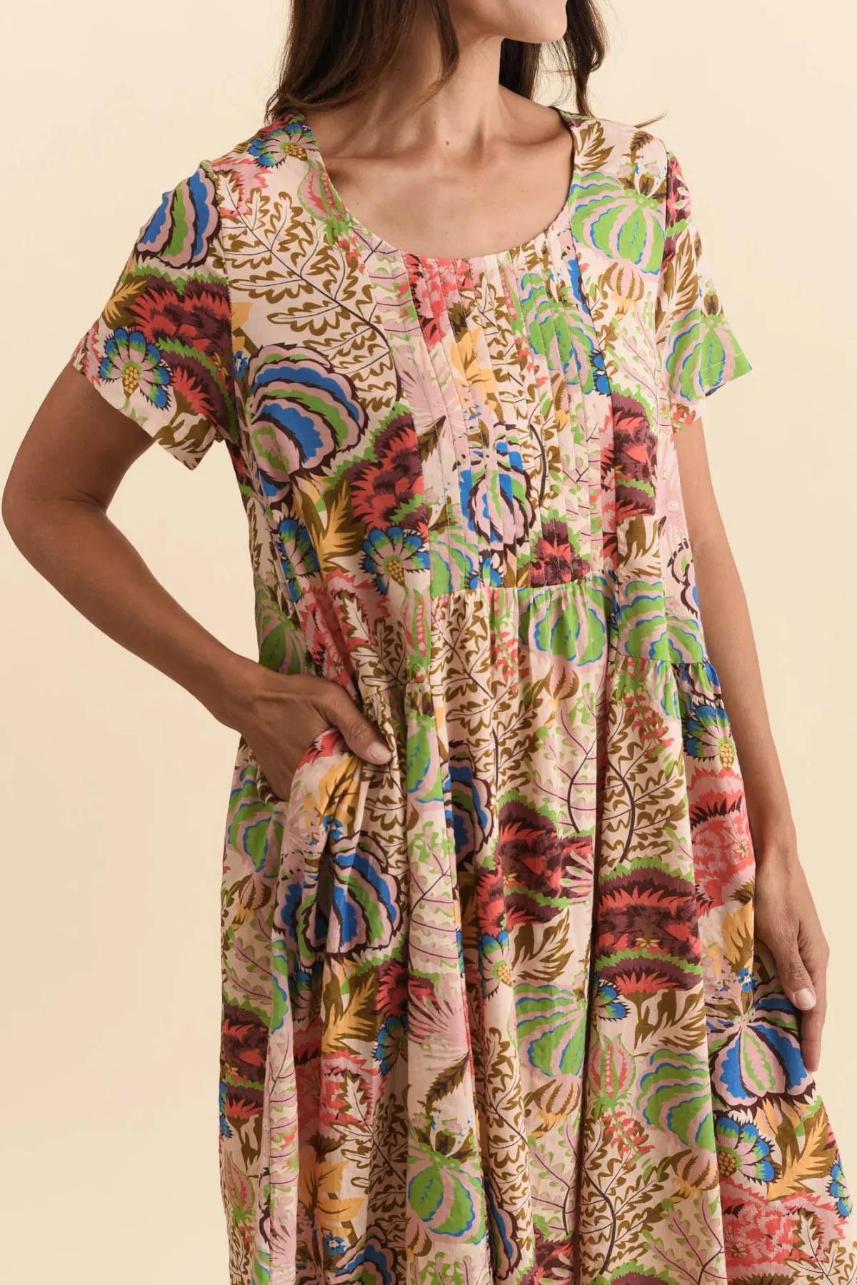 Cotton Above-Knee Floral Pocket Pleated Round-Neck Short-Sleeve Dress