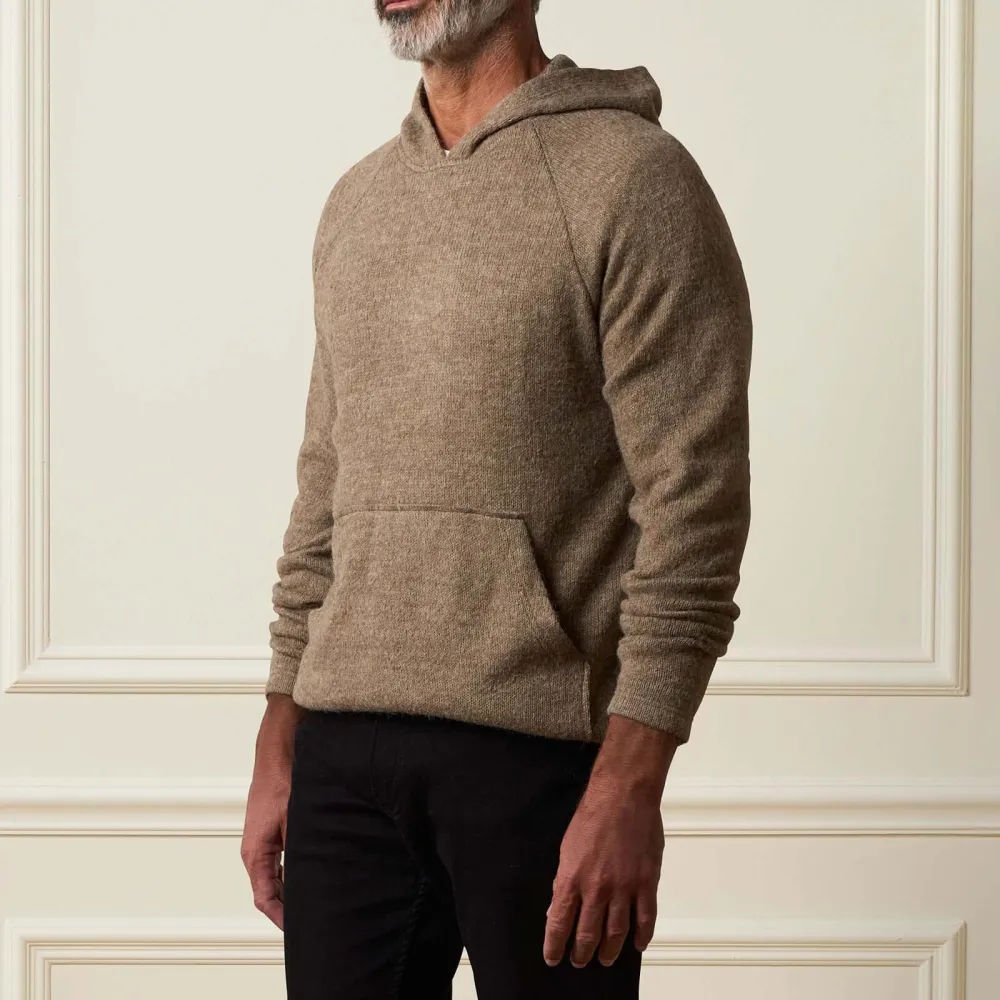 Men's Classic Regular Fit Relaxed Sweatshirt