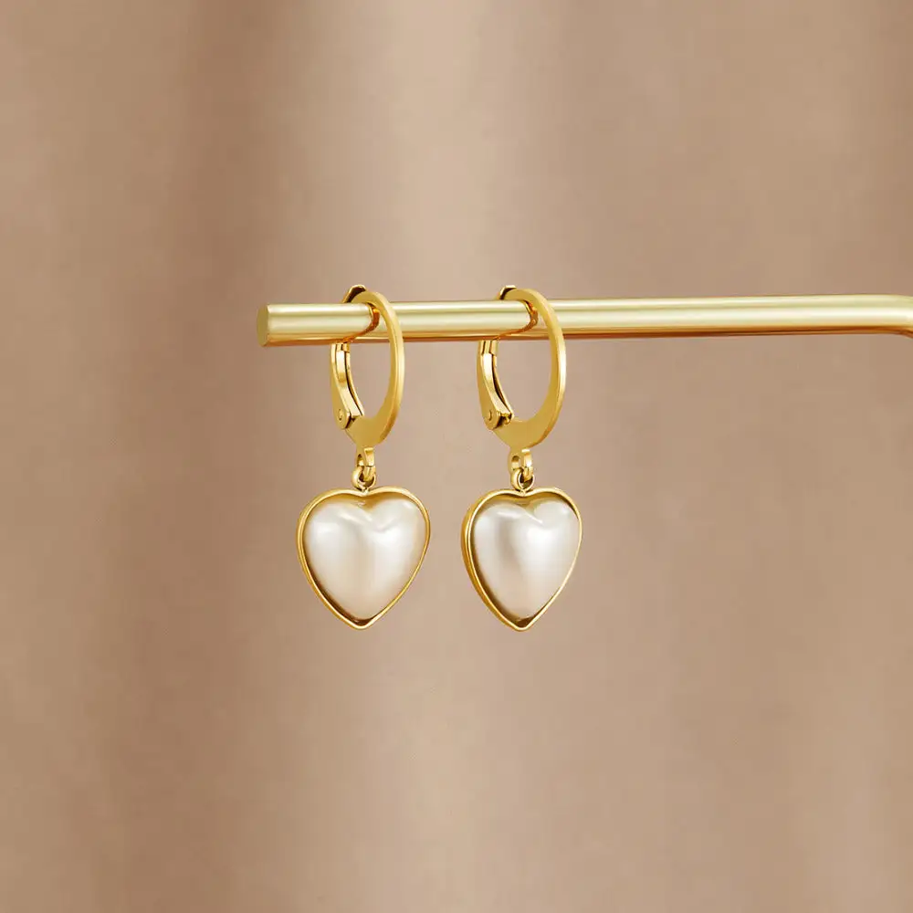 Heart Pearl Earrings
